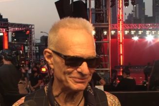 DAVID LEE ROTH: EDDIE VAN HALEN Is ‘Either In Heaven Raisin’ Hell Or He’s In Hell, Consequently In Heaven’
