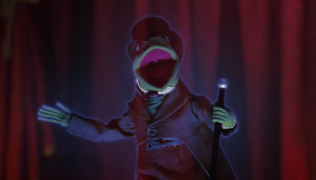 Disney+ Unveils First Trailer for Muppets Haunted Mansion Halloween Special: Watch