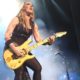 NITA STRAUSS Plays JASON BECKER’s Prototype ‘Numbers’ Guitar During ALICE COOPER Concert In Boston (Video)