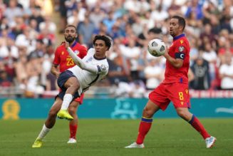 Popular pundit heaps praise on 22-year-old Liverpool star – ‘He could play anywhere’