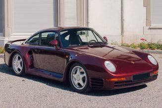 Qatari Royal Family-Owned Porsche 959 Komfort Heads to Auction