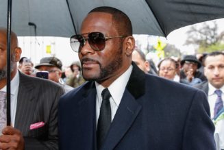 R. Kelly Says He Won’t Testify at His Sex Trafficking Trial