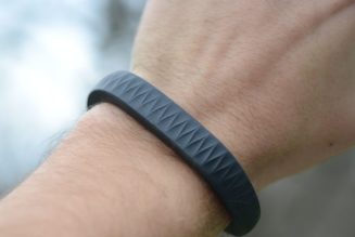 Someone is using old Jawbone patents to sue Apple and Google