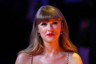Taylor Swift Celebrates Anita Baker Getting Her Masters Back: ‘What a Beautiful Moment’