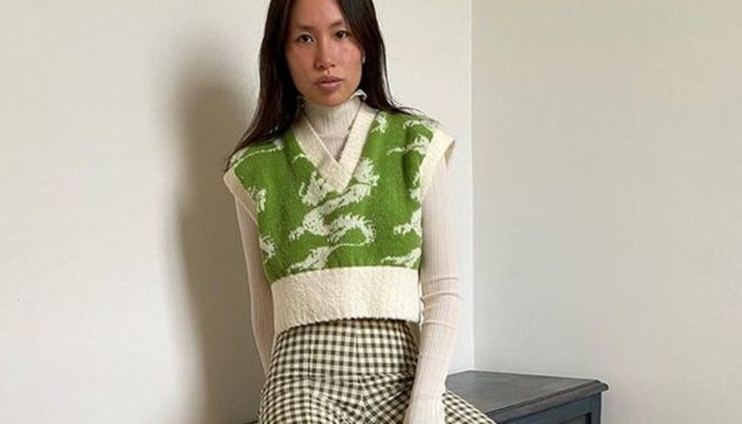 That’s Right, the Knitted Vest Trend Is Non-Negotiable This Autumn