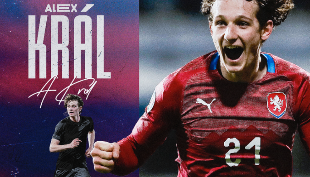 Thomas Soucek sends lovely eight-word message to West Ham new signing