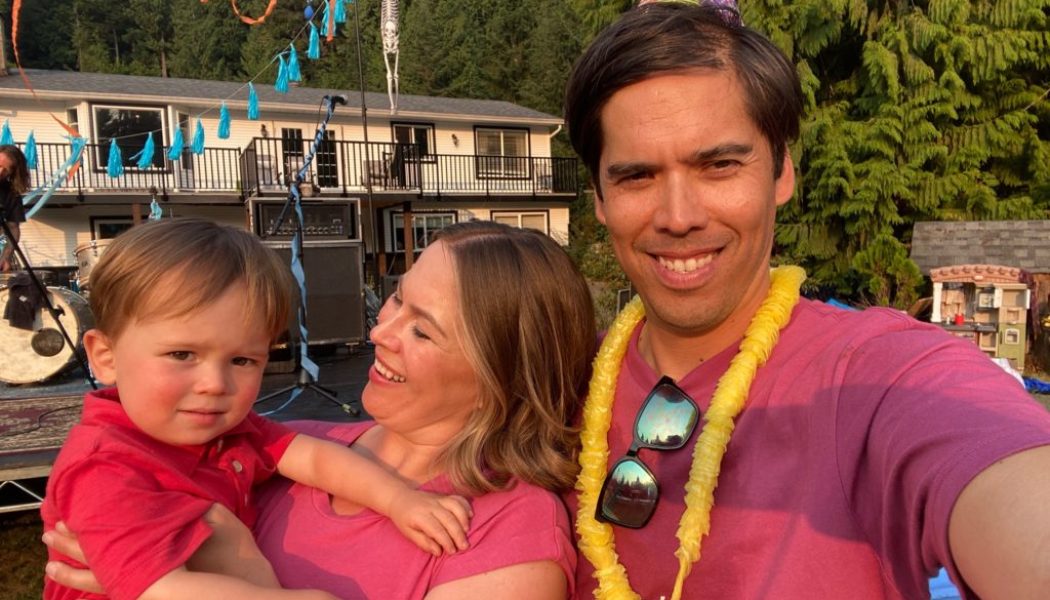 Bouncy Castles, Bubbles and Hardcore? Yes, Please!