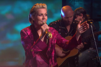 Brandi Carlile Performs “You and Me on the Rock” on Ellen: Watch