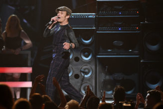 David Lee Roth Almost Predicted the Exact Date of His Retirement in 1991 ‘A Lil Ain’t Enough’ Video