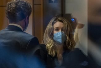 Delaying Elizabeth Holmes’ Theranos fraud trial is paying off for the defense