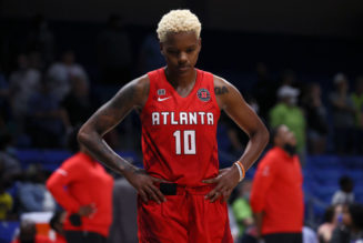 Hands & Feet: WNBA Player Shows Mean Knuckle Game In Off-White Jordans, Apologizes For Fade Delivery