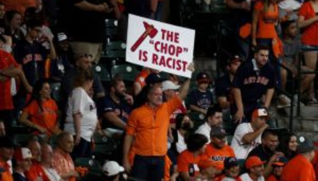 Houston Astros Fans Remind Atlanta Braves That Tomahawk Chop Gesture Is Racist At World Series #tomahawkchop
