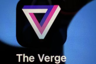 How to get up-close photos with the iPhone 13 Pro’s hidden macro mode