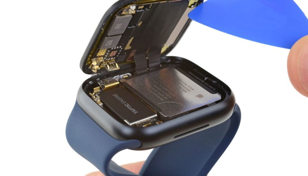iFixit took a peek underneath the Apple Watch Series 7’s larger display