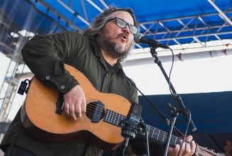 Jeff Tweedy Announces New Album, Covers Neil Young’s “The Old Country Waltz”: Stream
