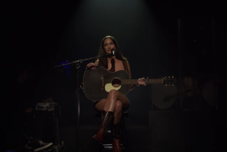 Kacey Musgraves Channels Jenny Gump in SNL Performance