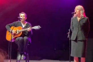 Matty Healy Makes Surprise Appearance at Phoebe Bridgers’ Los Angeles Show: Watch