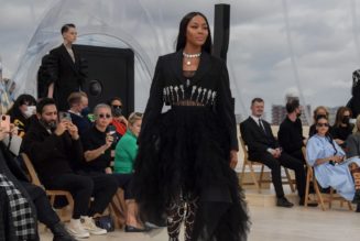 Naomi Campbell Closes Alexander McQueen’s Secret Spring/Summer 2022 Show
