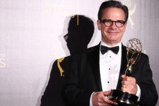 R.I.P. Peter Scolari, Emmy-Winning Girls and Bosom Buddies Actor Dead at 66