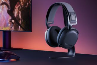 SteelSeries Updates Its Arctis 7 Series Wireless Headsets With 30-Hour Battery Life