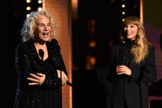 Taylor Swift Inducts “Greatest Songwriter of All Time” Carole King into Rock & Roll Hall of Fame