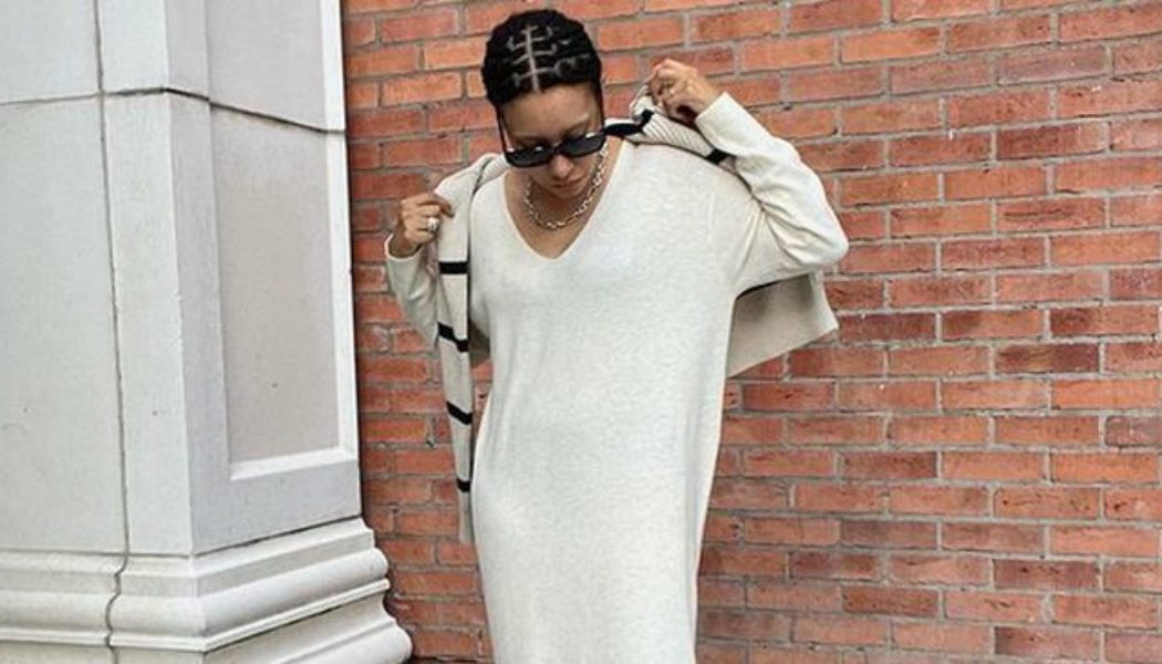 The Key Detail I Look For in All My Knitted Dresses