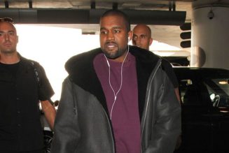 Touch the Sky: Kanye West Flies Economy and Fans Share Experience