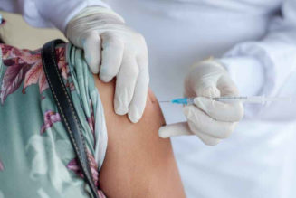 “Vooma Vouchers”: Over 60’s to Get Paid for Vaccinating in SA