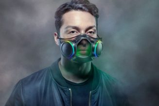 You Can Now Buy Razer’s Futuristic Zephyr Face Mask for $100 USD