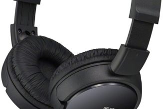 Billboard Buys: Sony is Blowing Out These Top-Rated Headphones for $10