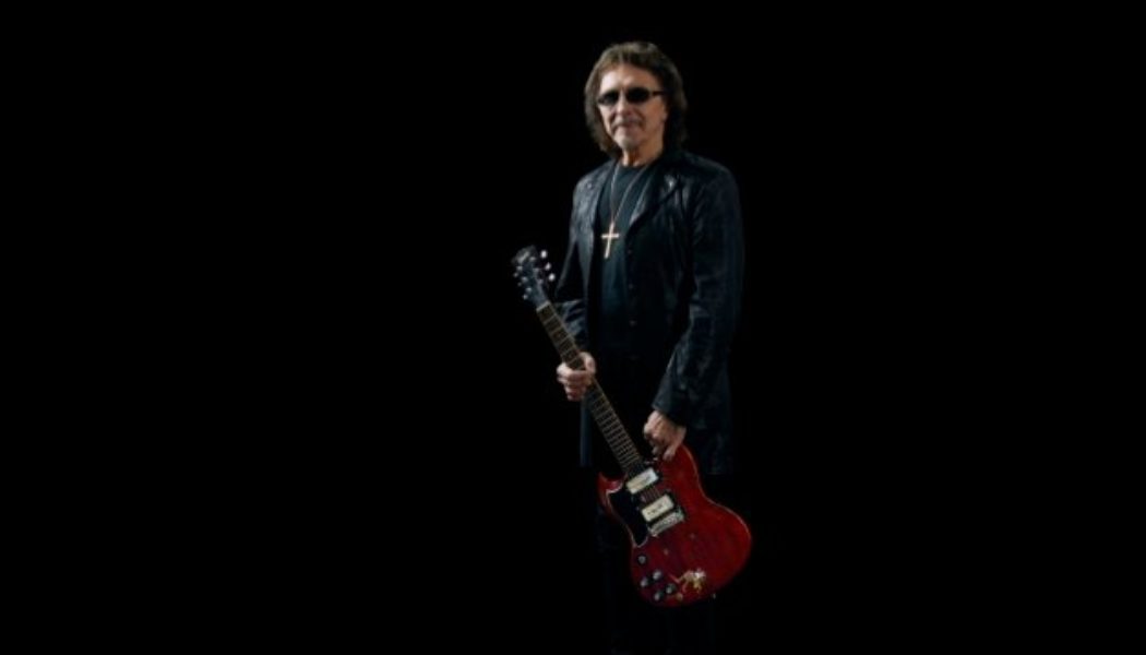 BLACK SABBATH’s TONY IOMMI Releases Doomy New Song ‘Scent Of Dark’