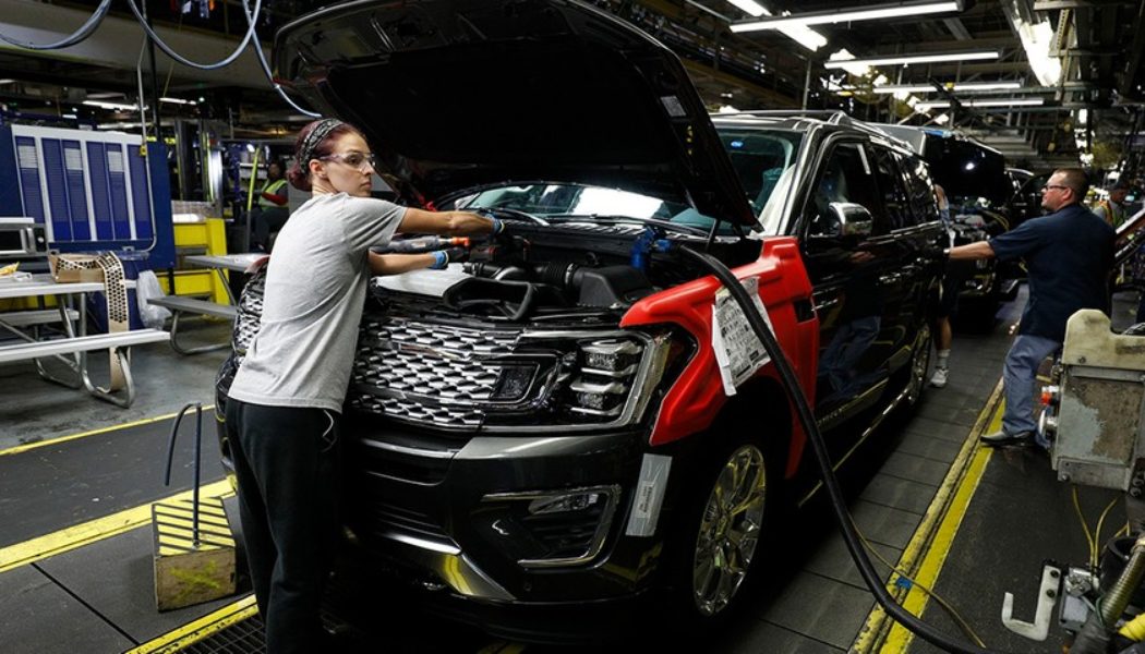 Ford and GM Are Entering the Chip Market To Overcome Supply Shortages