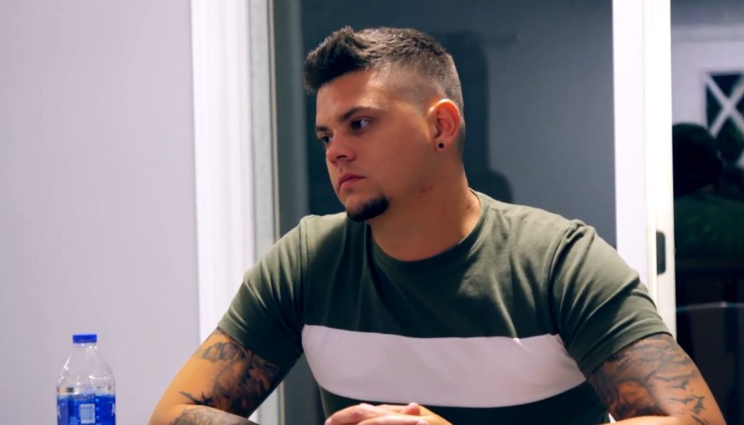 ‘It Never Gets Easier’: Should Teen Mom OG‘s Tyler Show His Emotions In Front Of Carly?