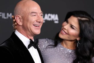 Jeff Bezos Responds to Viral Clip of Leonardo DiCaprio Chatting With His Girlfriend