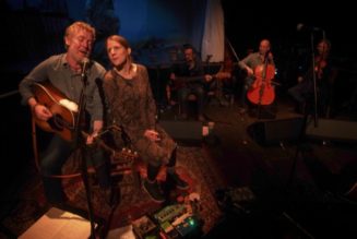 Marketa Irglova and Glen Hansard Reunite for Tour Celebrating 15th Anniversary of Once