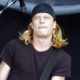Puddle of Mudd Singer Wes Scantlin Slurs Words, Covers Face, Walks Offstage in Latest Onstage Meltdown: Watch