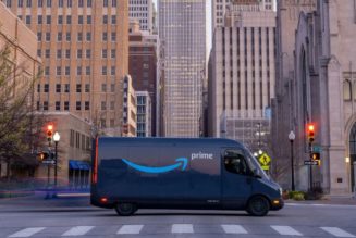 Rivian will start selling electric vans to non-Amazon companies in 2023