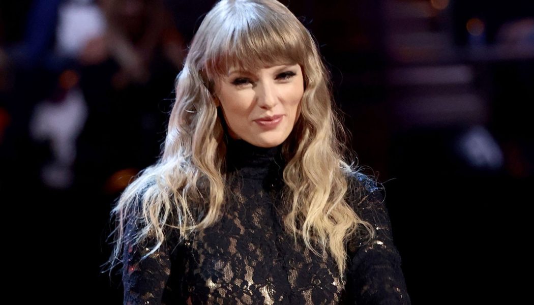 Taylor Swift Calls ‘I Bet You Think About Me’ the ‘Drinking Song’ of ‘Red (Taylor’s Version)’