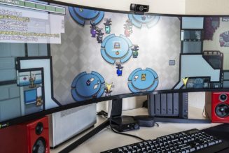 The massive 49-inch Samsung Odyssey G9 gaming monitor is $400 off on Amazon