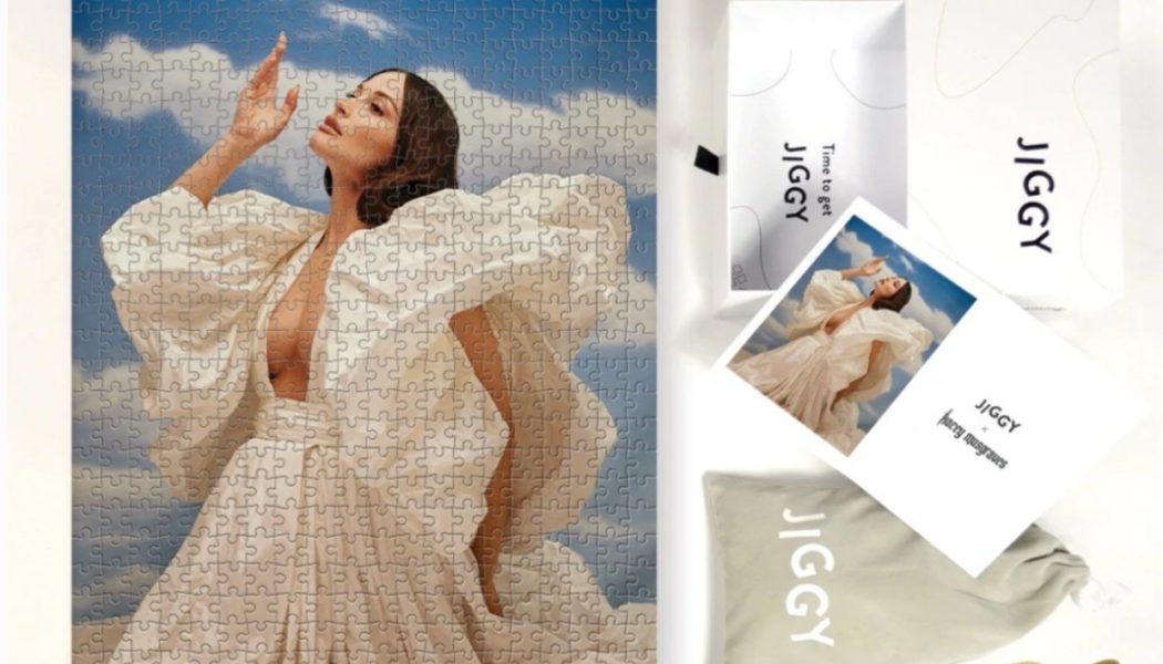 This Stunning Kacey Musgraves Puzzle Is the Ultimate Holiday Gift