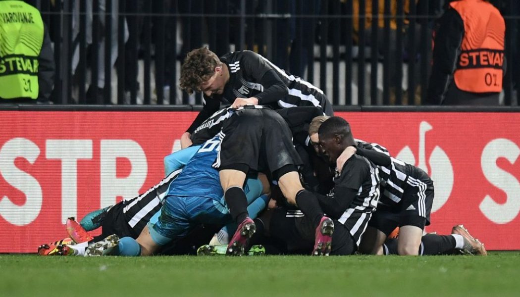 Tottenham suffer Mura humiliation