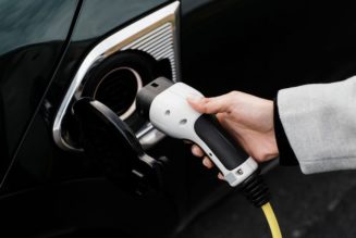 UK Mandate Will Officially Require Every New Home To Have EV Chargers Starting 2022