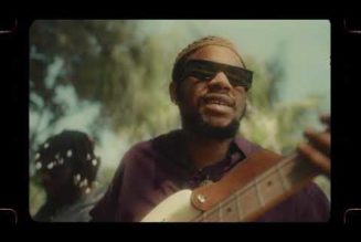 VIDEO: The Cavemen – Stranger