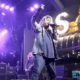VINCE NEIL Celebrates ‘DrinksGiving’ With Free Las Vegas Concert (Video)