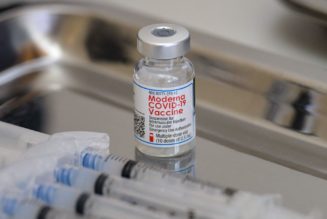 White House vaccine and testing mandate doesn’t start until after the holidays