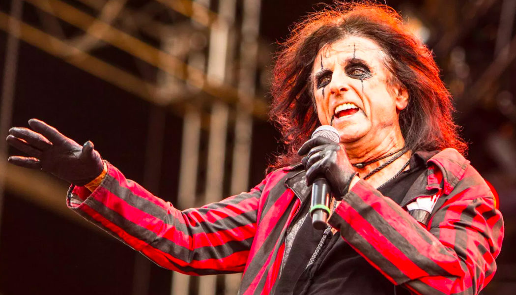 Alice Cooper Set Money Aside for His Crew When Pandemic Started