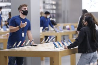 Apple closes several stores due to COVID-19 outbreaks, encourages online shopping