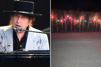 Bob Dylan Gives Our Half-Assed Year a Half-Assed Christmas Light Show