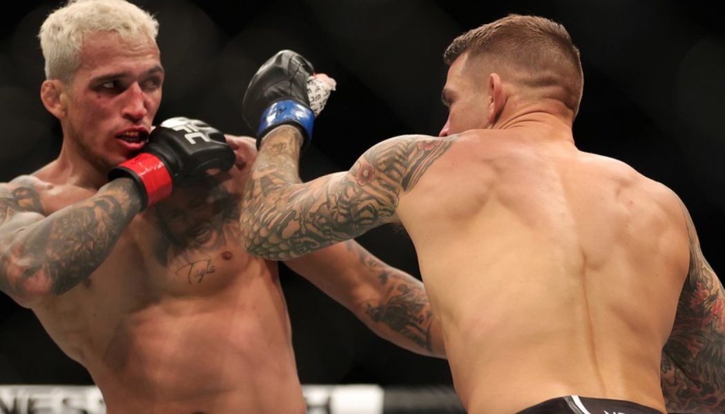 Charles Oliveira Defeats Dustin Poirier to Retain UFC Lightweight Title
