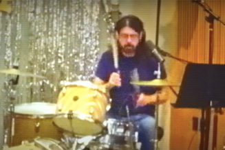 Dave Grohl Covers The Clash’s “Train in Vain” with Greg Kurstin on Night Seven of Hanukkah: Watch